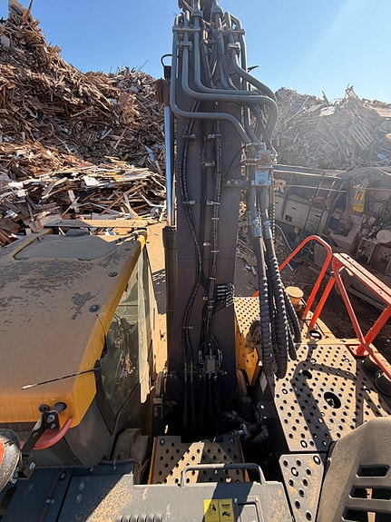 Volvo ECR235EL 28 of 30