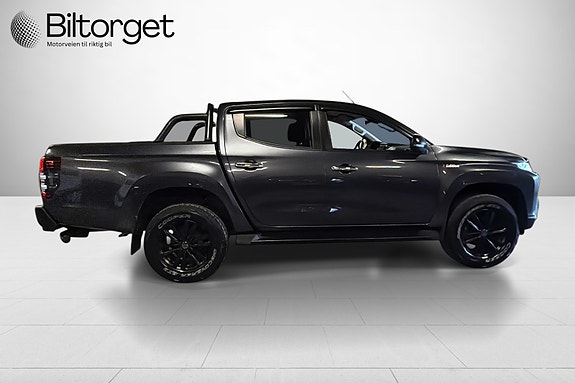 Mitsubishi L200 4 of 30