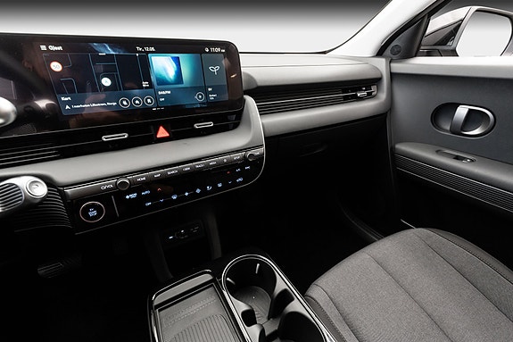 Hyundai Ioniq 5 14 of 29