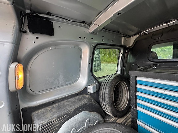 Mercedes-Benz Citan 27 of 30