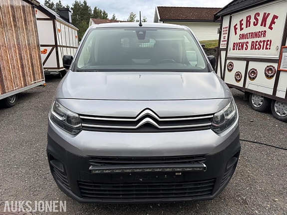 Citroen Berlingo 8 of 30