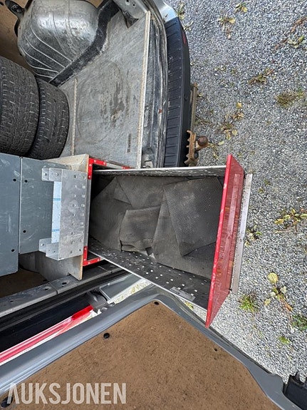Ford Transit Custom 25 of 30