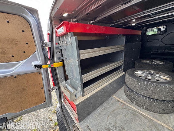 Ford Transit Custom 22 of 30