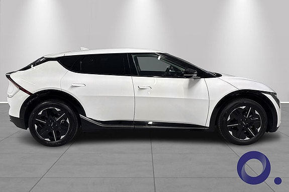 Kia EV6 4 of 20