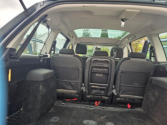 Peugeot 307 SW 6 of 19
