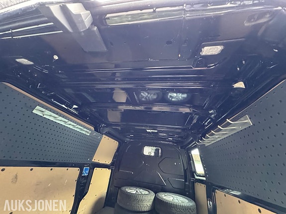 Ford Transit Custom 26 of 30