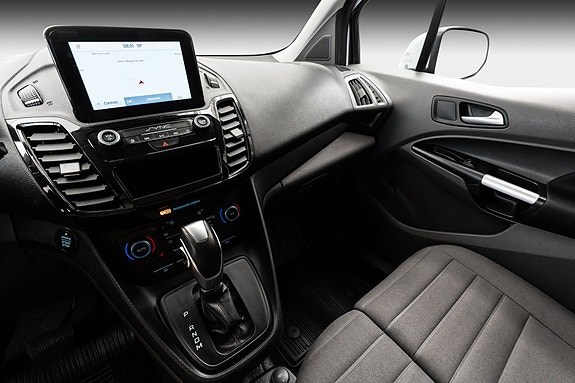 Ford Transit Connect 14 of 24