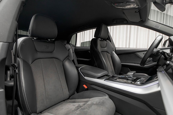Audi Q8 18 of 30