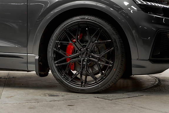 Audi Q8 6 of 30