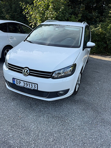 Volkswagen Touran 7 of 10