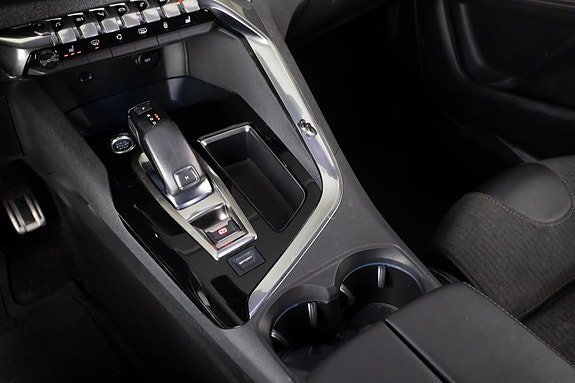Peugeot 3008 15 of 16