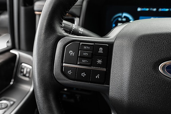 Ford F-150 13 of 30