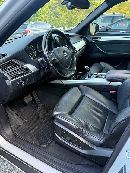 BMW X5 22 of 30