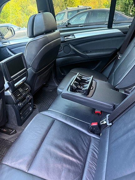 BMW X5 25 of 30