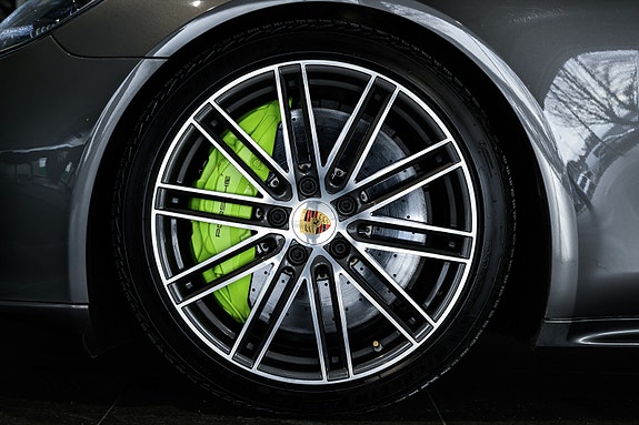 Porsche Panamera 25 of 30