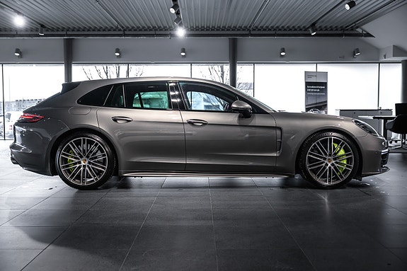 Porsche Panamera 5 of 30