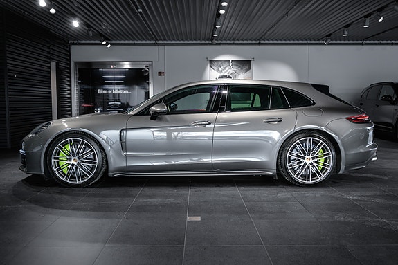 Porsche Panamera 2 of 30