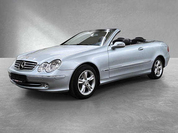 Mercedes-Benz CLK200 8 of 30