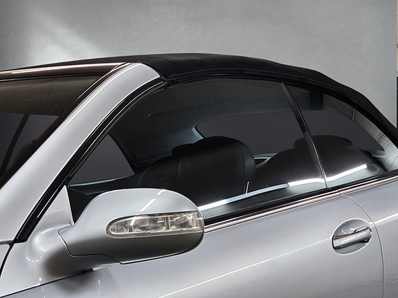 Mercedes-Benz CLK200 30 of 30
