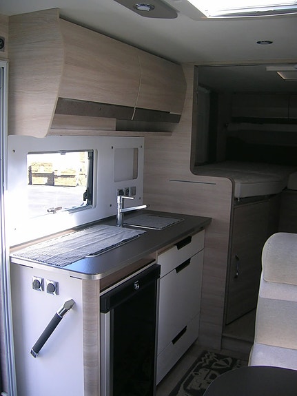 Rapido 855F 12 of 18