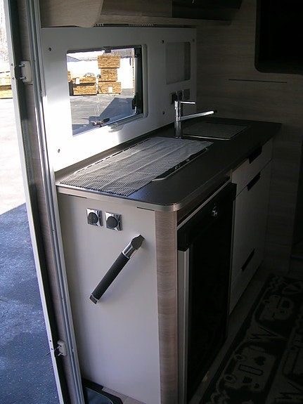 Rapido 855F 11 of 18