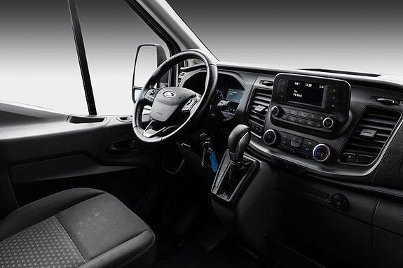 Ford Transit 24 of 24