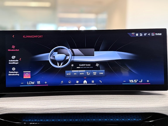 BMW i4 30 of 30
