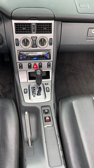 Mercedes-Benz SLK 11 of 16