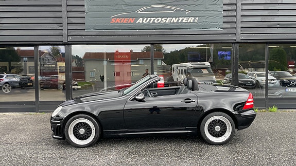 Mercedes-Benz SLK 2 of 16