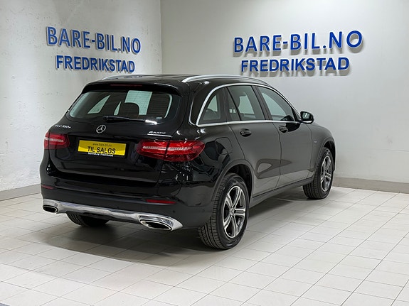 Mercedes-Benz GLC350 e 10 of 30