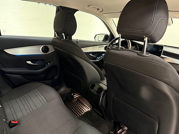 Mercedes-Benz GLC350 e 22 of 30