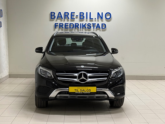 Mercedes-Benz GLC350 e 4 of 30