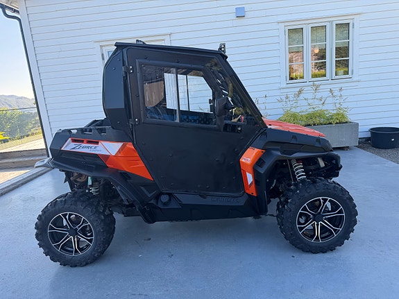 CFMOTO CFMOTO ZForce 550 2022 | DFK-hytte m/varme | Nyservet | Lovlig for 16-åringer! 5 of 23