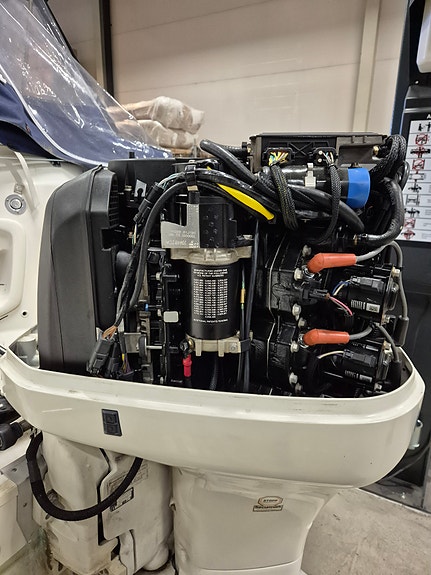 Evinrude Ficht 150 REP.OBJ/DELEMOTOR 3 of 5