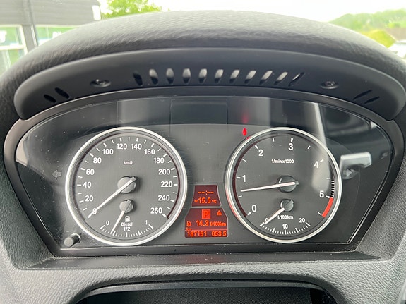 BMW X5 26 of 27
