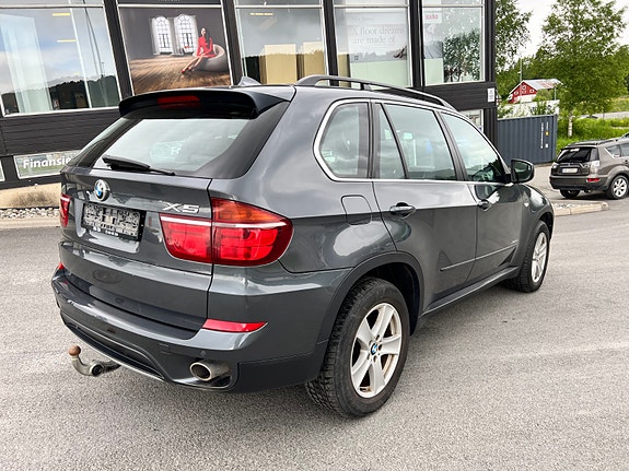 BMW X5 3 of 27