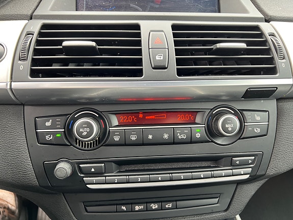 BMW X5 27 of 27
