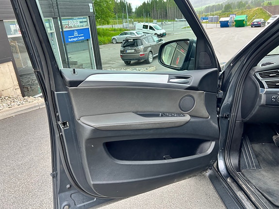 BMW X5 12 of 27