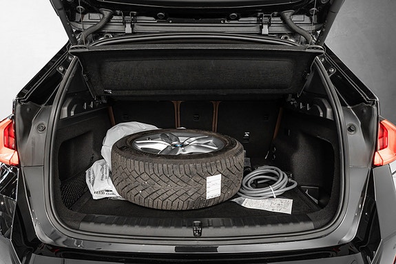 BMW iX1 26 of 30