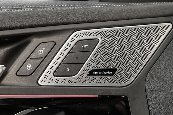 BMW iX1 15 of 30