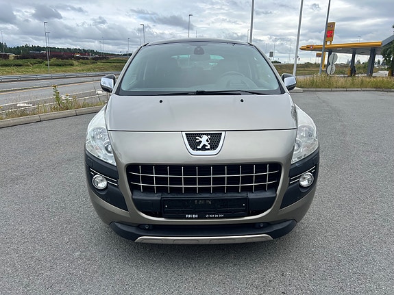 Peugeot 3008 8 of 24