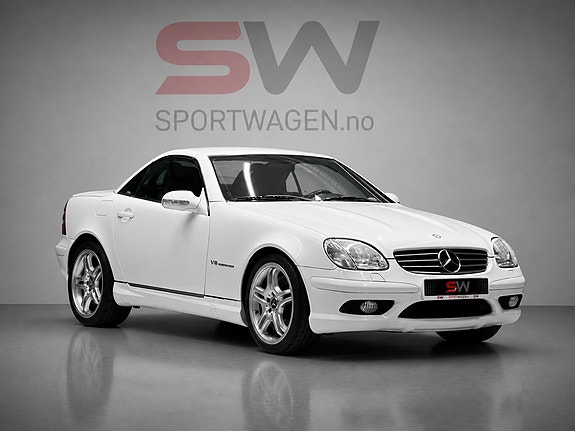 Mercedes-Benz SLK32 3 of 7