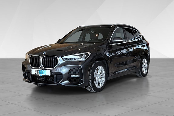 BMW X1 3 of 21