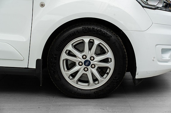 Ford Transit Connect 5 of 24