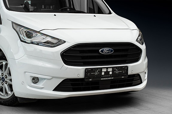 Ford Transit Connect 2 of 24