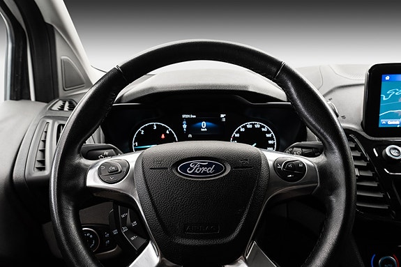 Ford Transit Connect 8 of 21