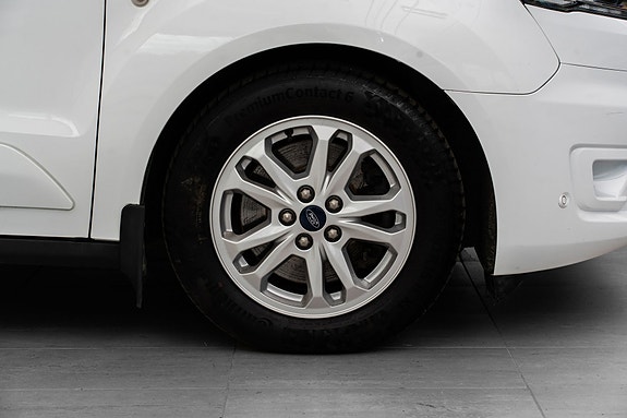 Ford Transit Connect 4 of 21