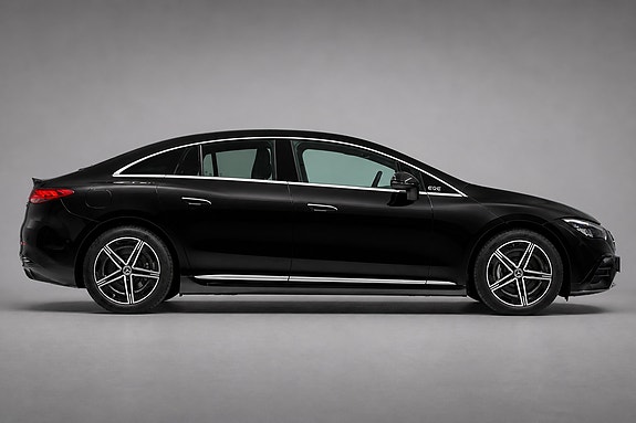Mercedes-Benz EQE350 15 of 21