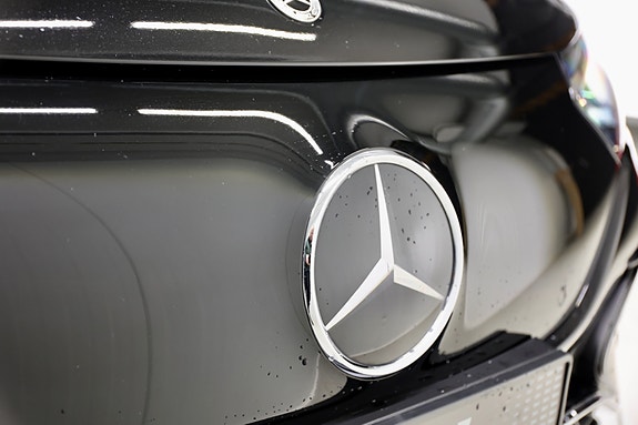 Mercedes-Benz EQE350 12 of 21
