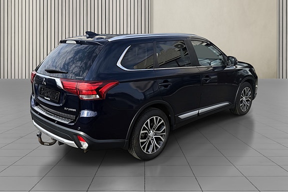 Mitsubishi Outlander 6 of 29